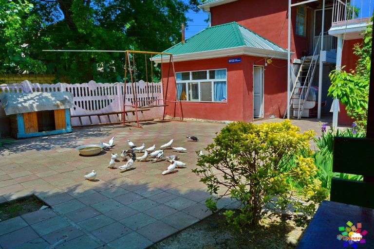 Uch qardash