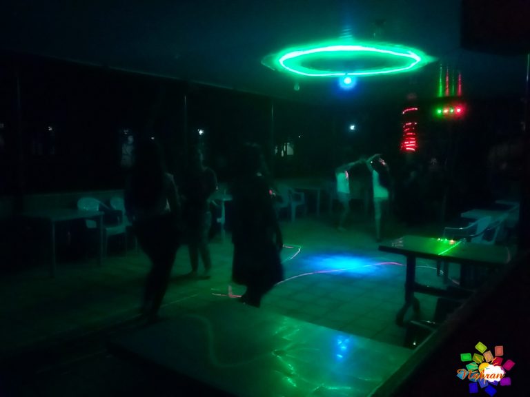 Qoşa çinar-s