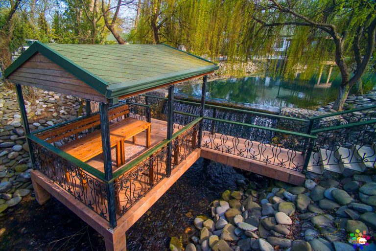 River Inn
