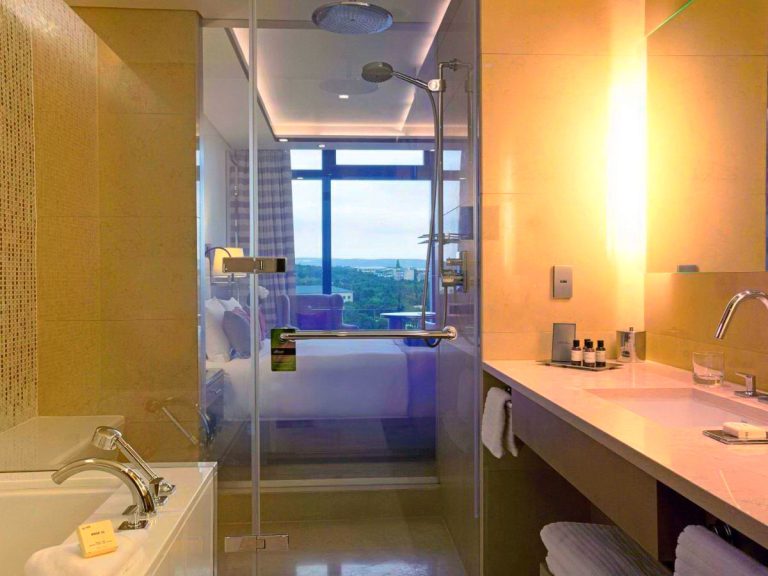 Fairmont Baku, Flame Towers