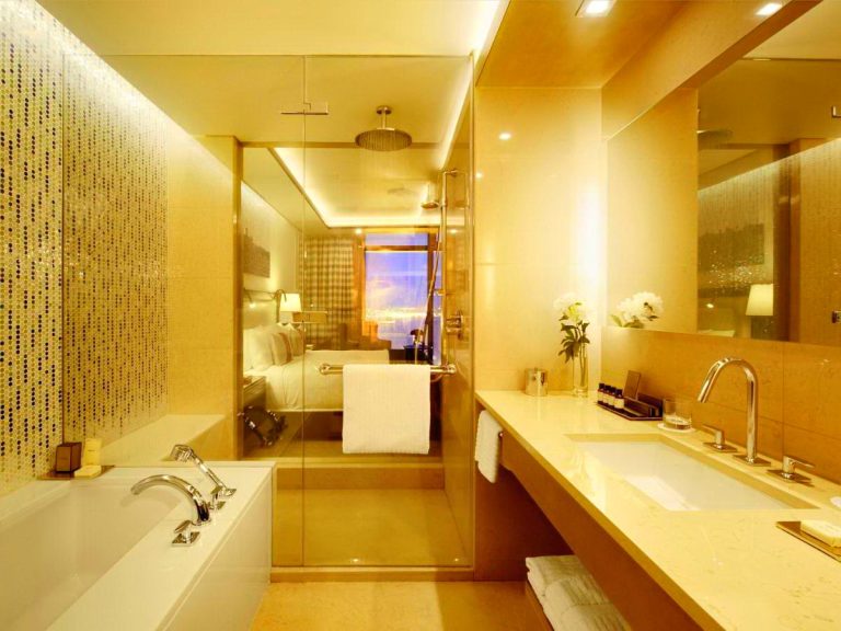 Fairmont Baku, Flame Towers