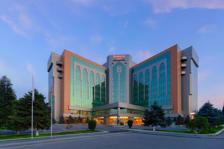 Ramada Plaza by Wyndham Gence