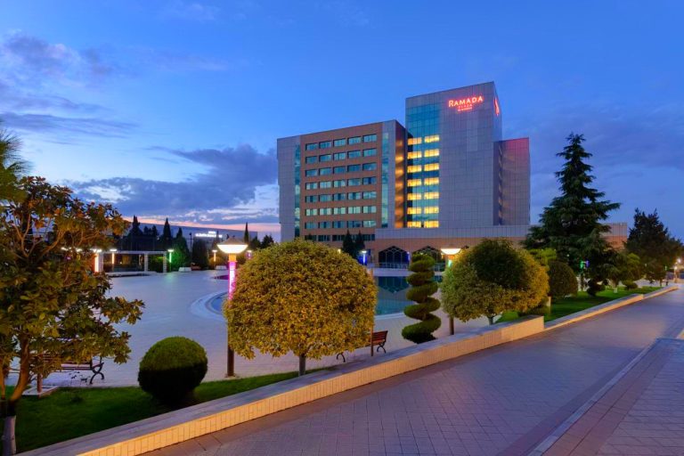 Ramada Plaza by Wyndham Gence