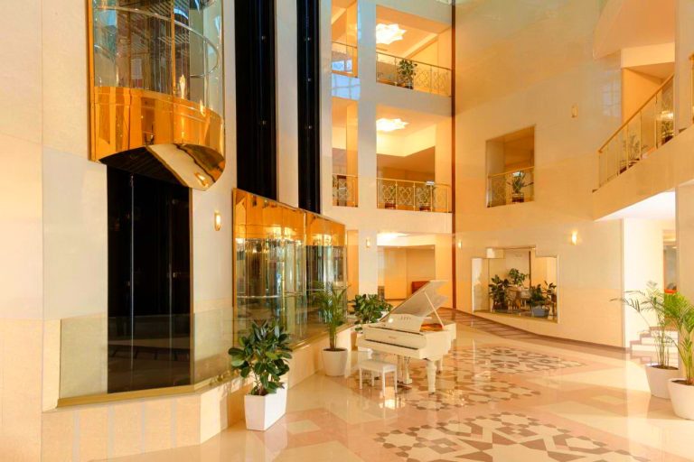 Ramada Plaza by Wyndham Gence