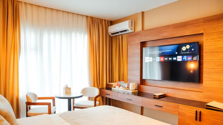 White Breeze Boutique Hotel