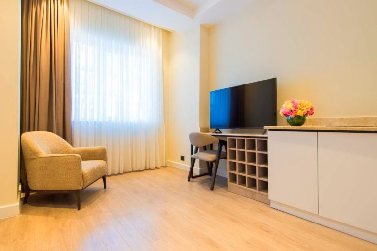 Lamer Sea Breeze Resort