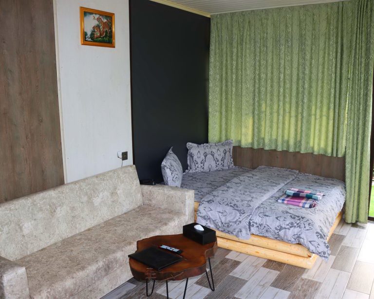 Mican Riverside Hotel