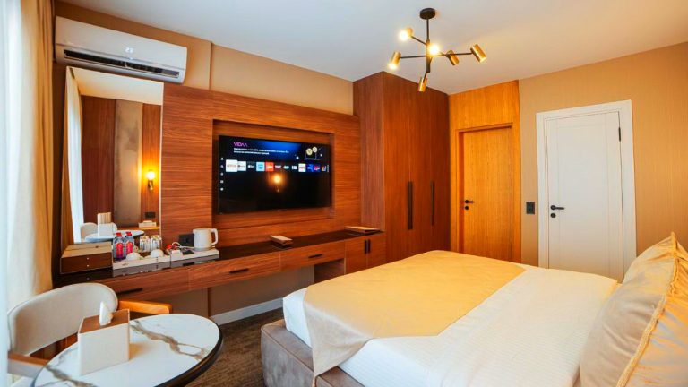 White Breeze Boutique Hotel
