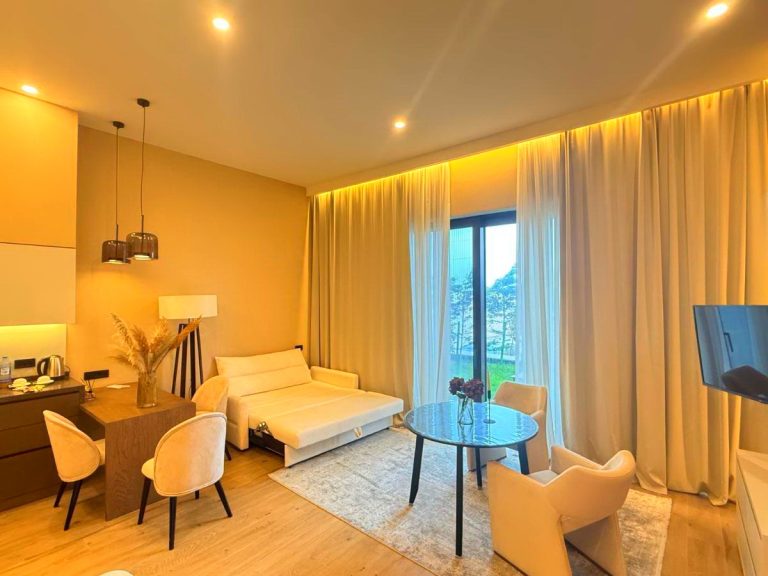 Sea Breeze White Residence