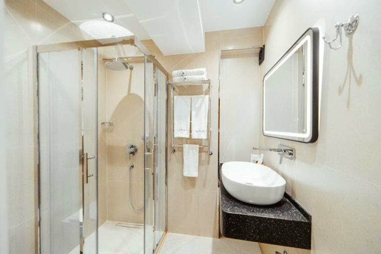 White Breeze Boutique Hotel