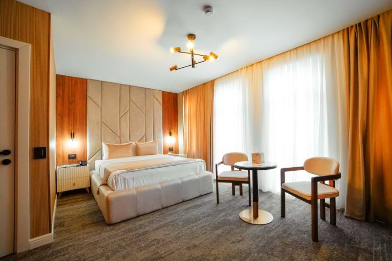 White Breeze Boutique Hotel