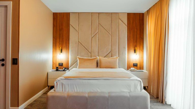 White Breeze Boutique Hotel