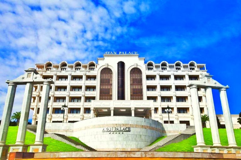 Ayan Palace Hotel