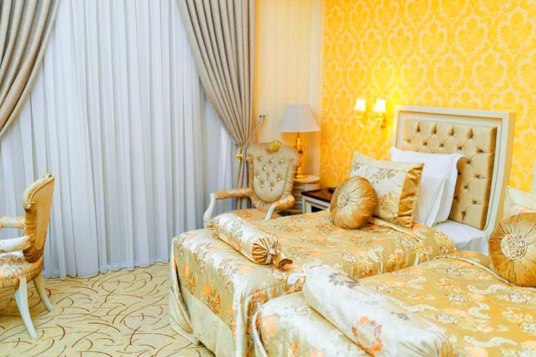 Ayan Palace Hotel