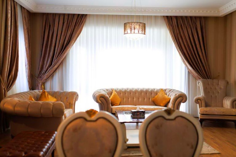 Ayan Palace Hotel