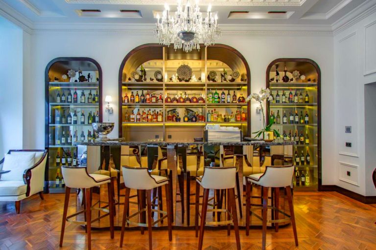 Boutique 19 Hotel