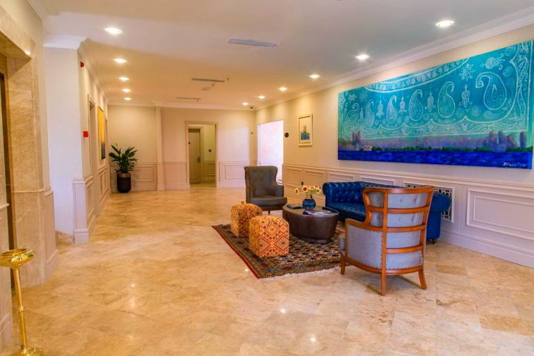 Boutique 19 Hotel