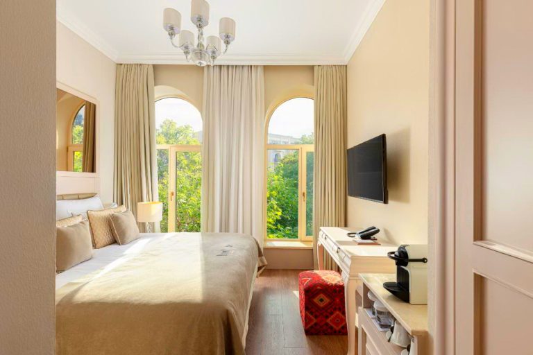 Boutique 19 Hotel