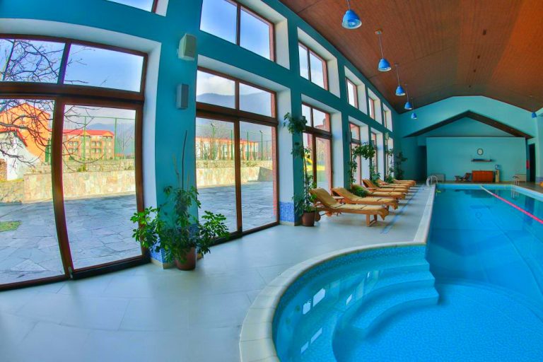 El Resort Hotel