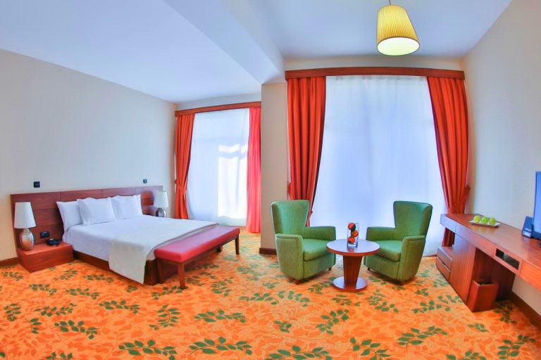 El Resort Hotel