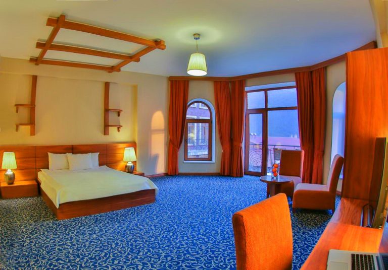 El Resort Hotel