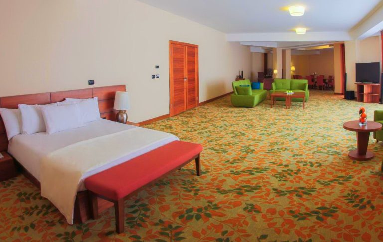 El Resort Hotel