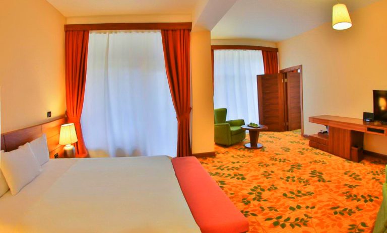 El Resort Hotel
