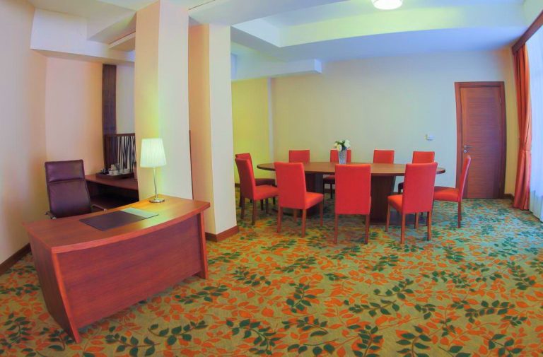El Resort Hotel