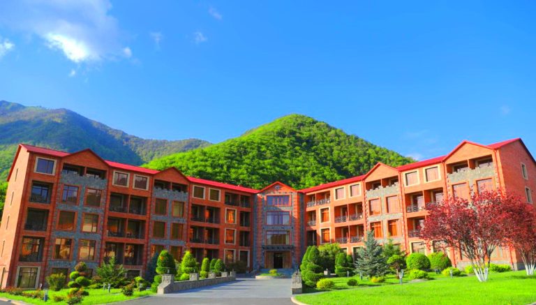 El Resort Hotel