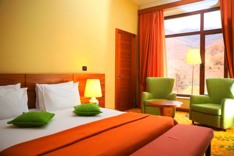 El Resort Hotel