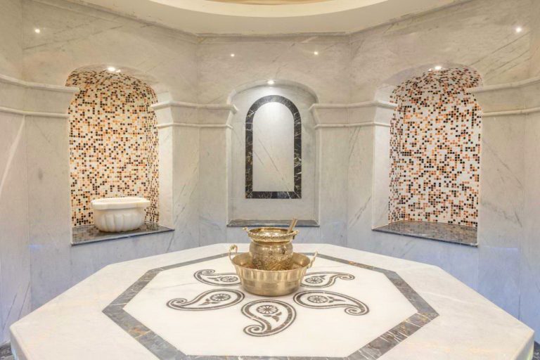 Four Seasons Hotel Baku