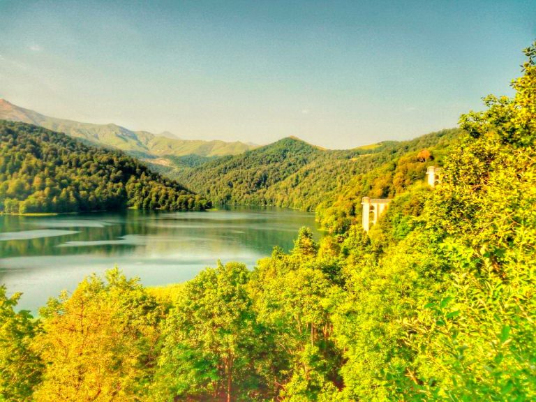 Goy Gol Lake Resort