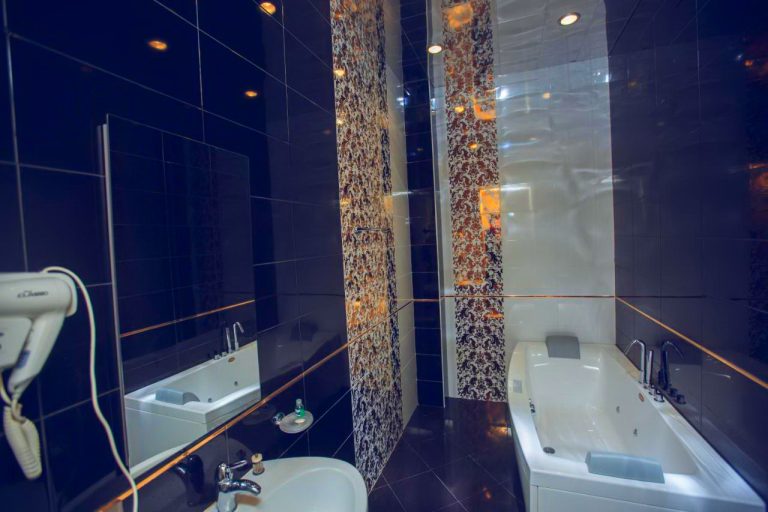 Goy Gol Lake Resort