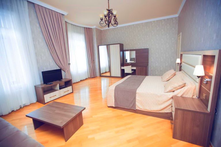 Goy Gol Lake Resort