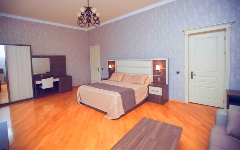 Goy Gol Lake Resort