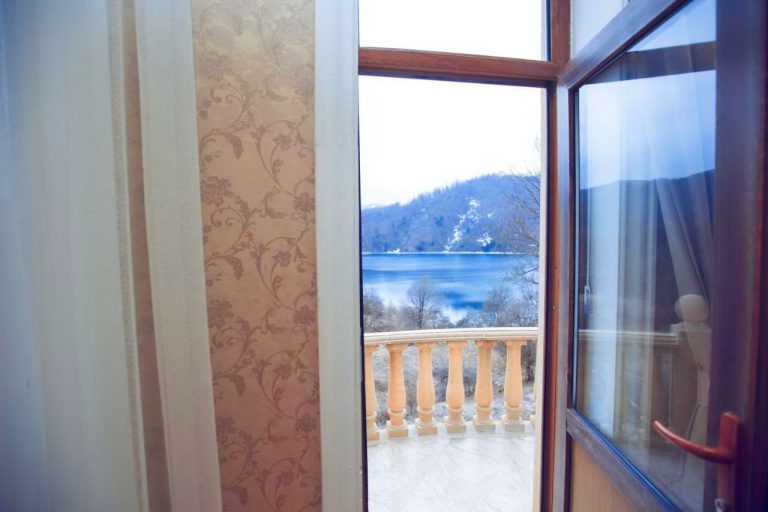 Goy Gol Lake Resort