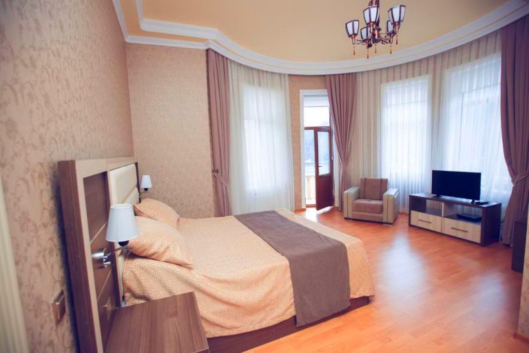 Goy Gol Lake Resort