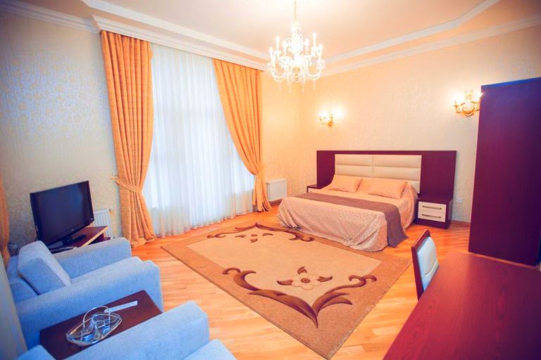 Goy Gol Lake Resort