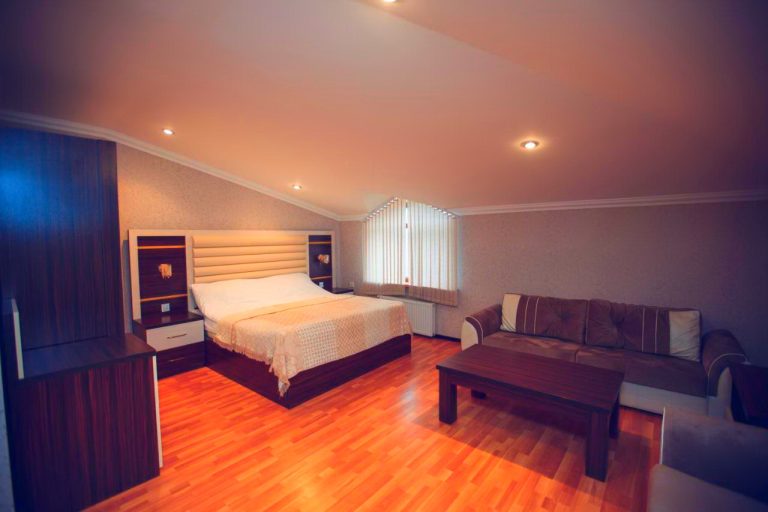 Goy Gol Lake Resort