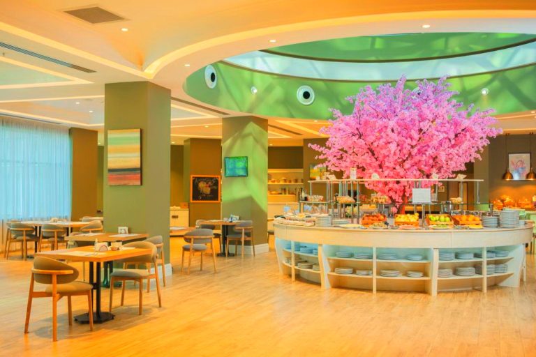 FLY INN BAKU