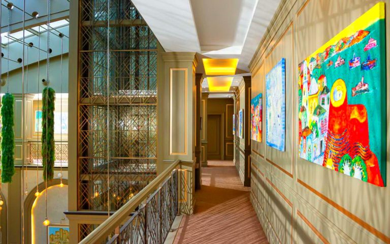 ART Gallery Hotel