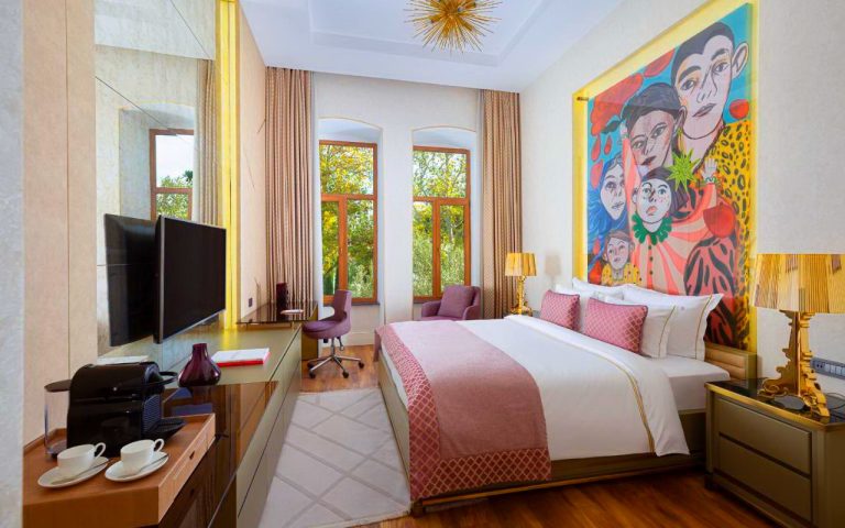 ART Gallery Hotel