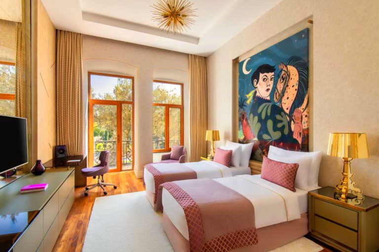 ART Gallery Hotel
