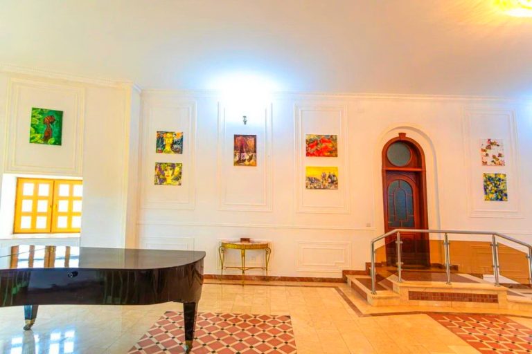 Chabiant Winery Hotel