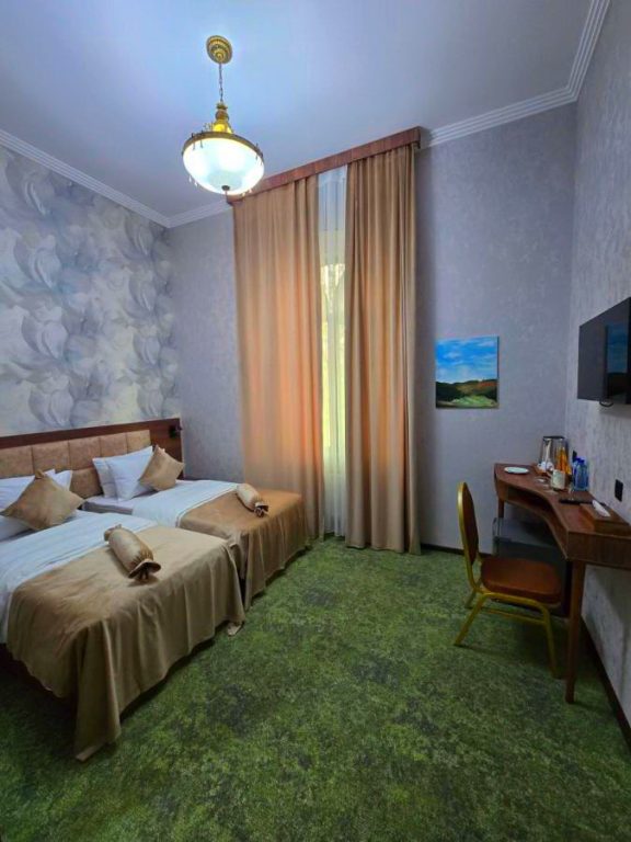 Chabiant Winery Hotel