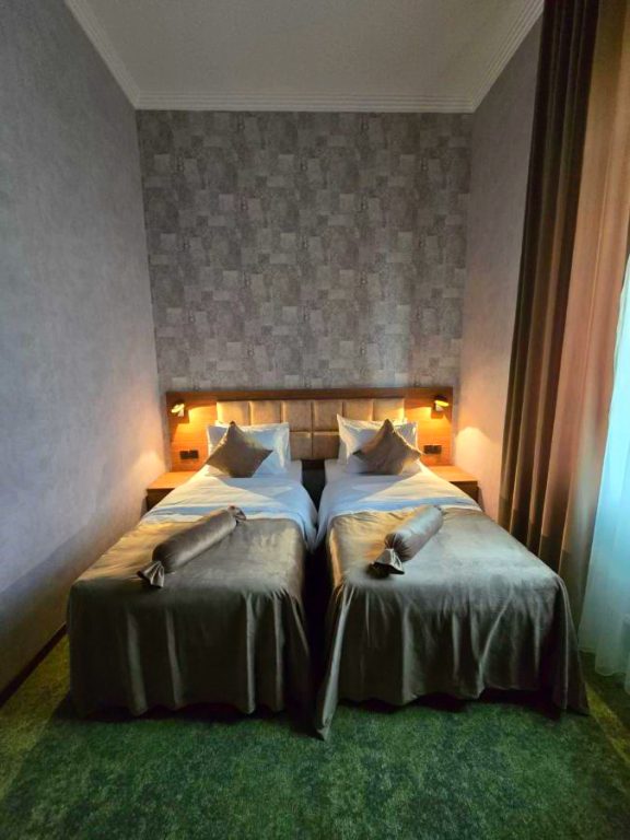 Chabiant Winery Hotel