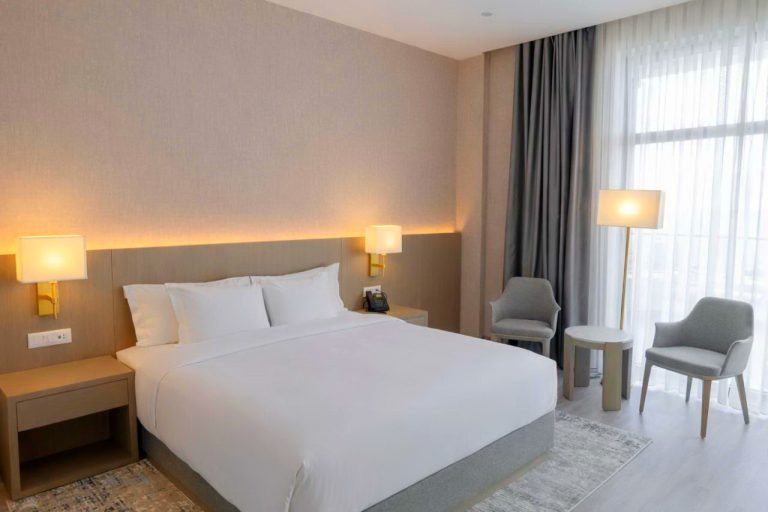 Yevlakh City Hotel