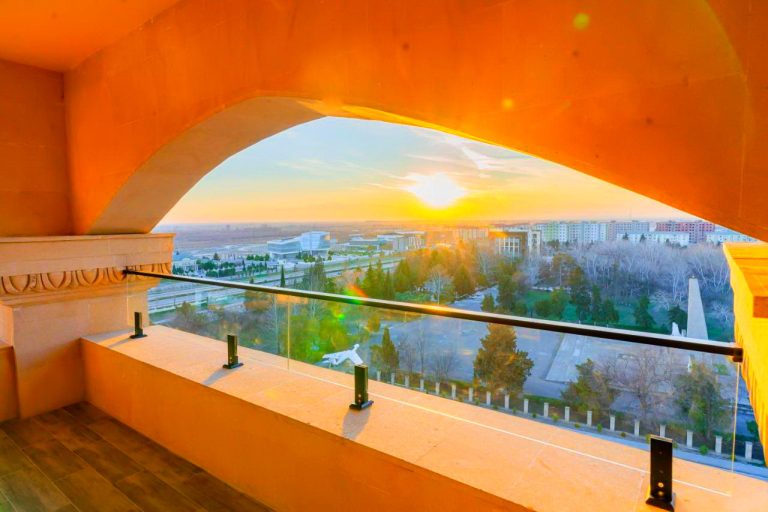 Yevlakh City Hotel