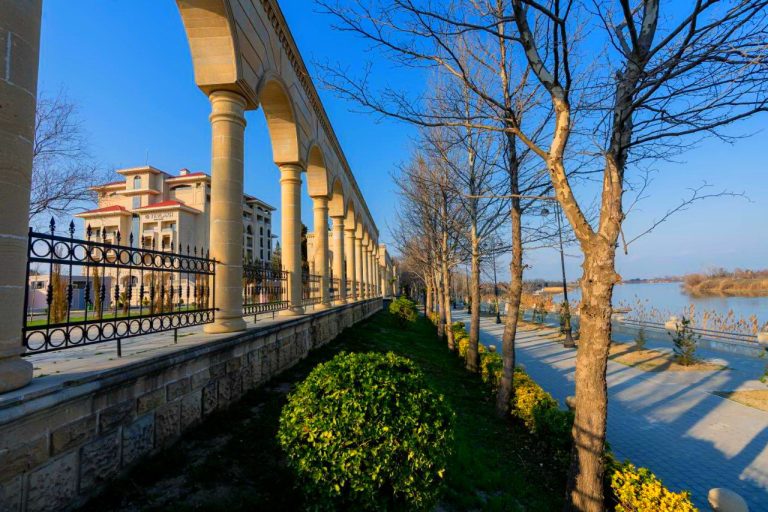 Yevlakh City Hotel