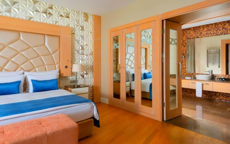 Badamdar Hotel and Residences